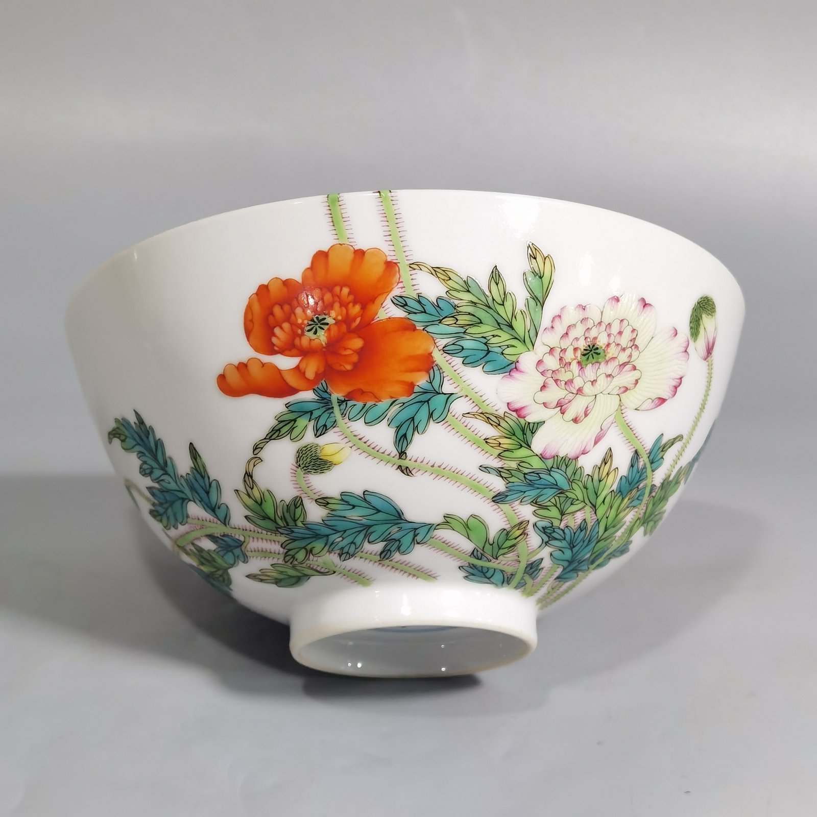 Qing Dynasty Yongzheng Pastel pink poppy bowl