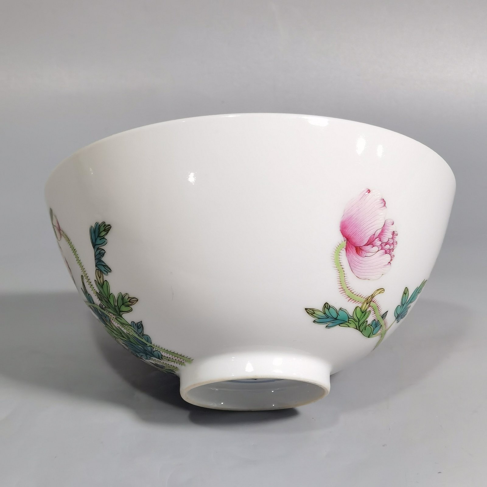 Qing Dynasty Yongzheng Pastel pink poppy bowl