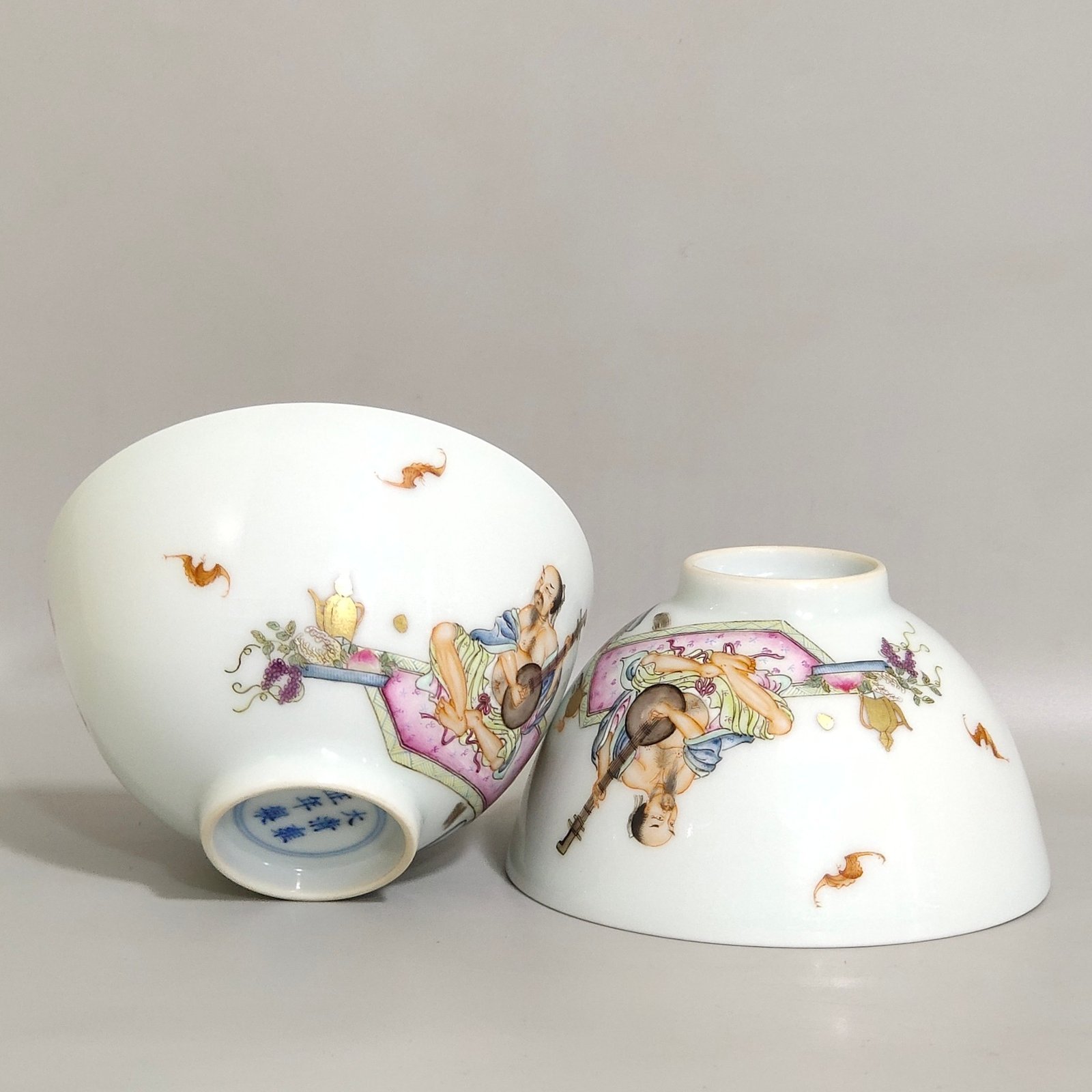 Qing Dynasty Yongzheng character story poem cup