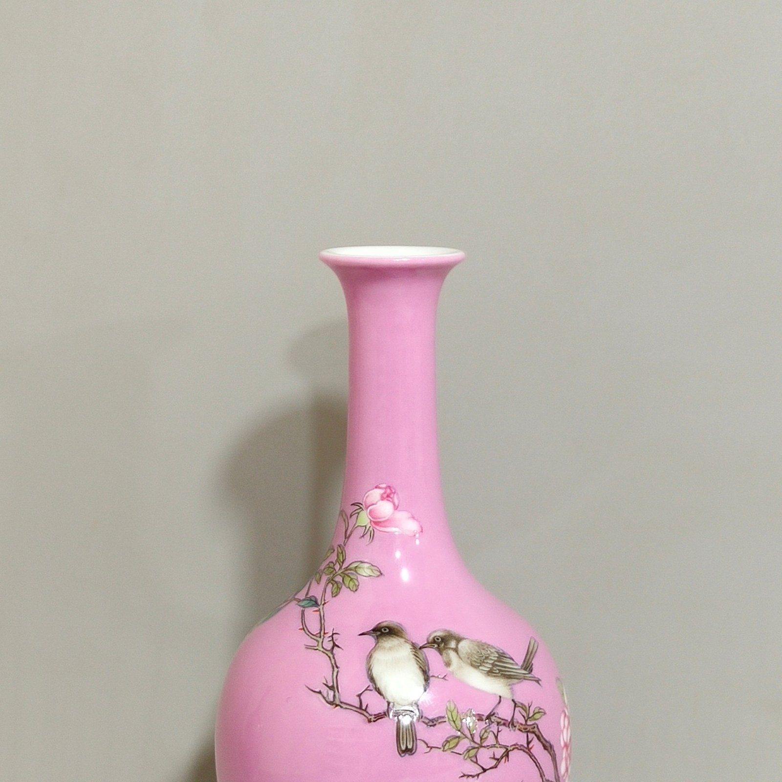 Qing Dynasty Yongzheng rouge pink flower and bird vase