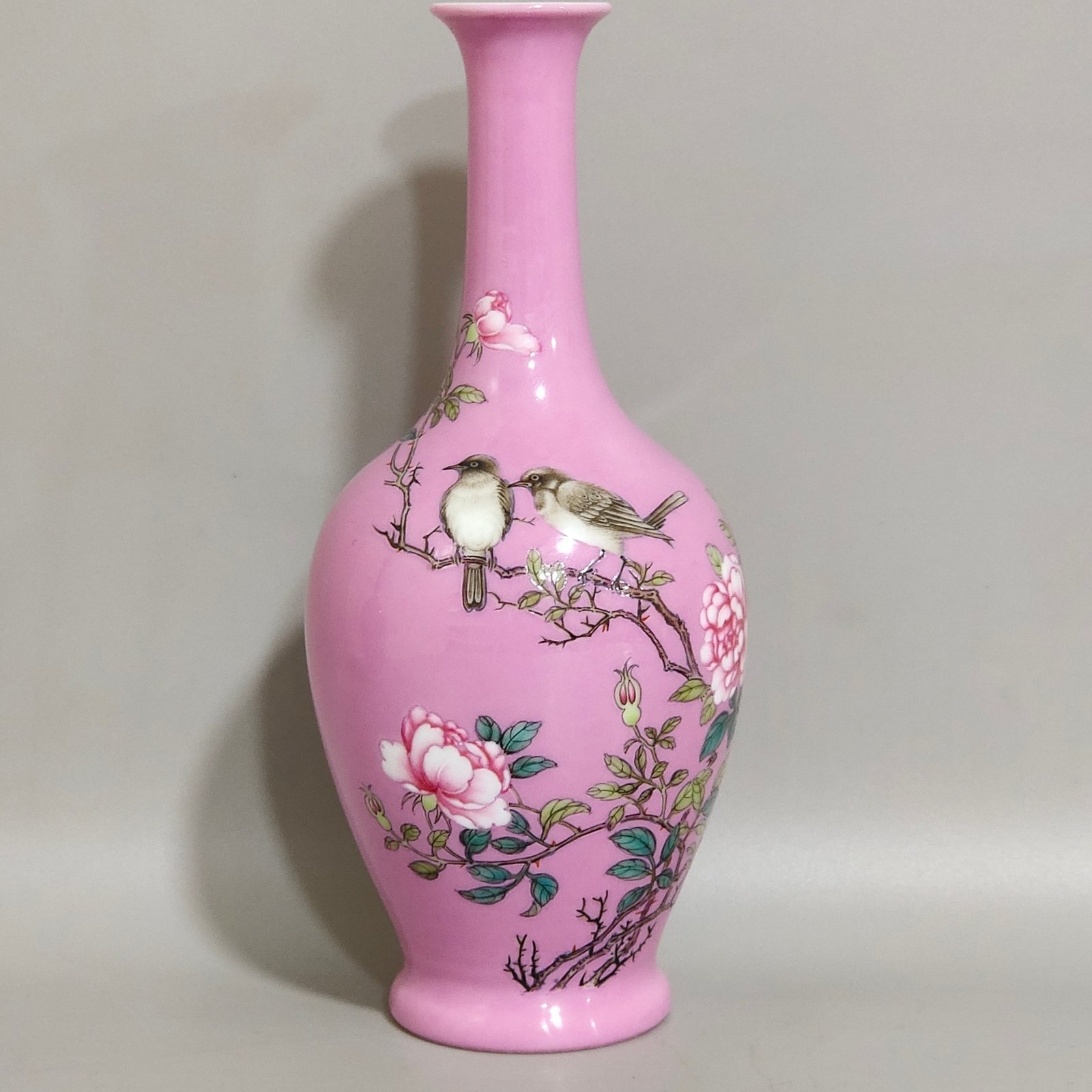 Qing Dynasty Yongzheng rouge pink flower and bird vase