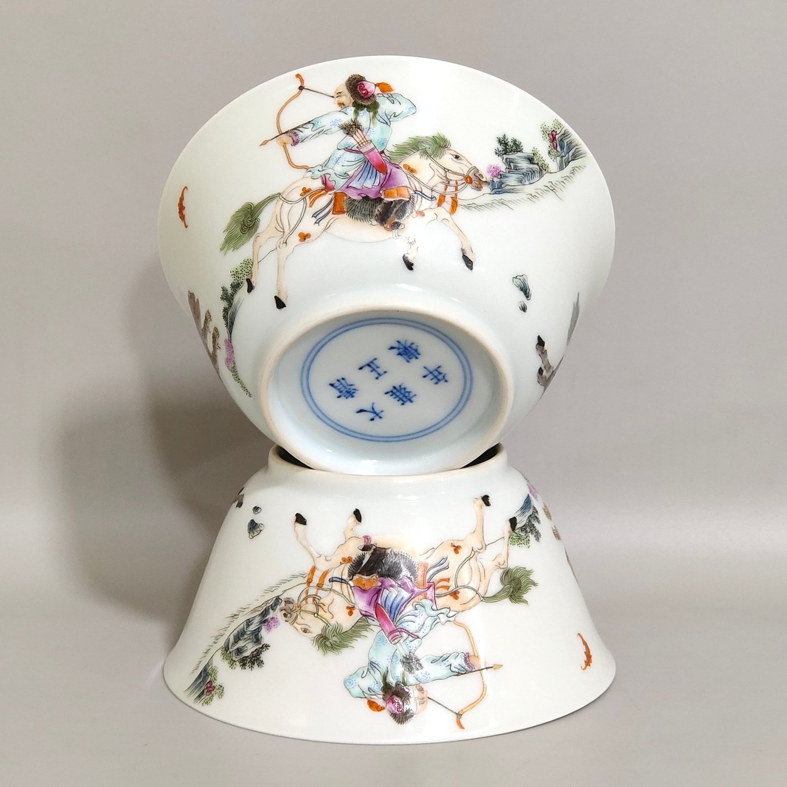 Qing Dynasty Yongzheng character story cup