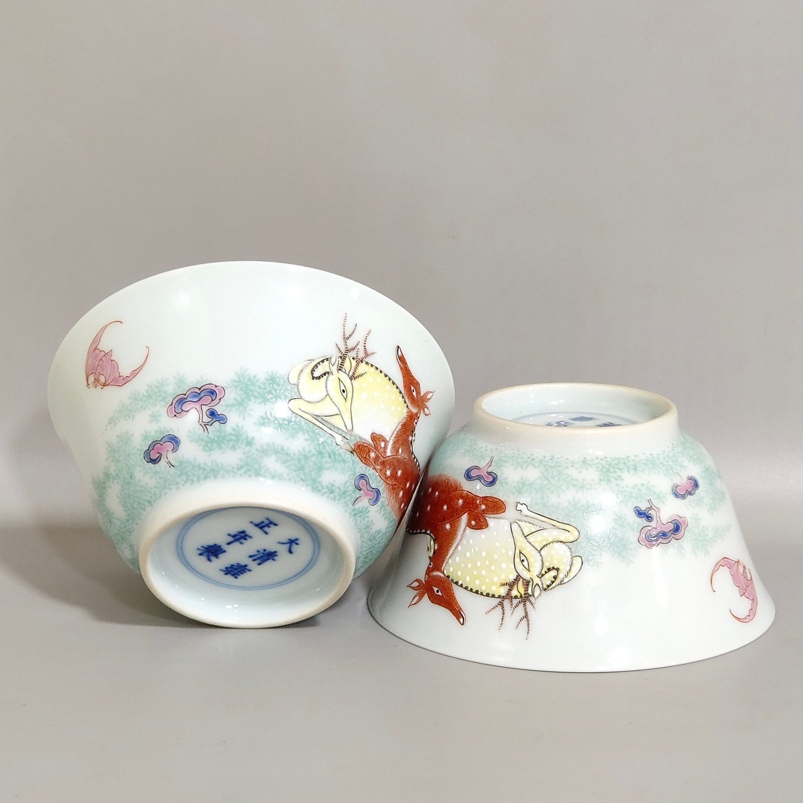 Qing Dynasty Yongzheng character story Cup