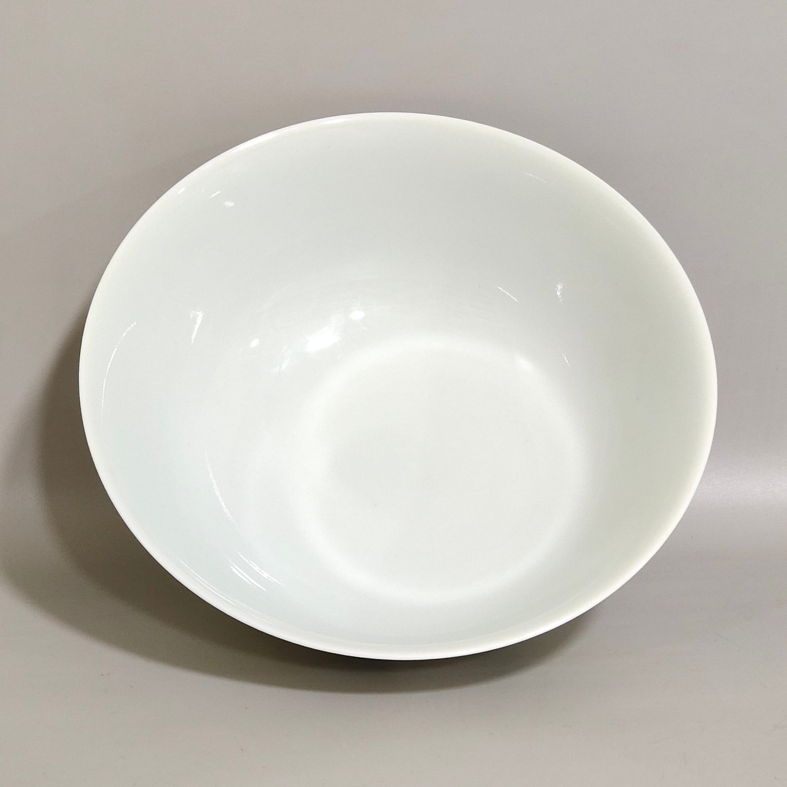 Qing Dynasty Yongzheng famille rose bowl with three patterns