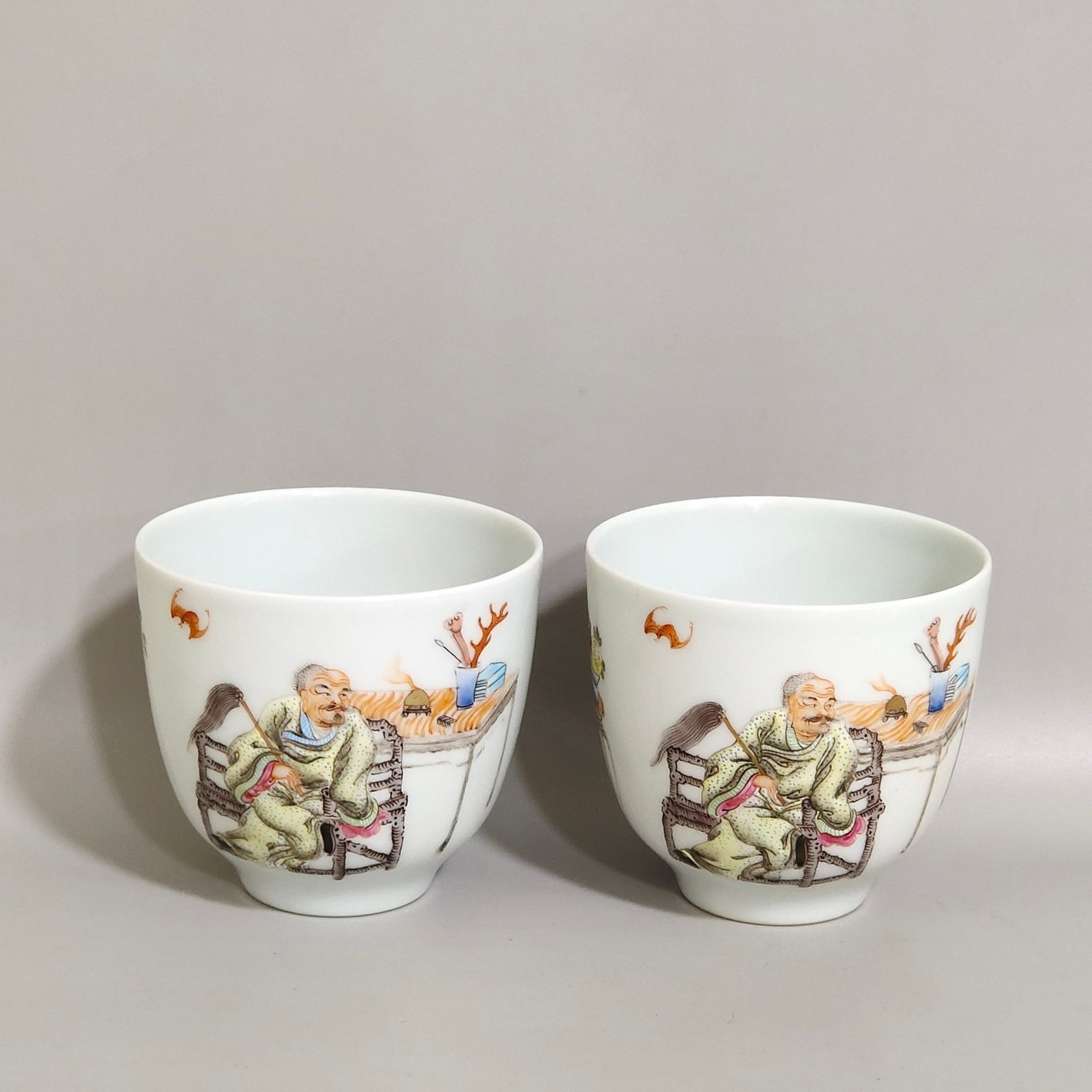 Qing Dynasty Yongzheng famille rose Coats cup for accompanying children