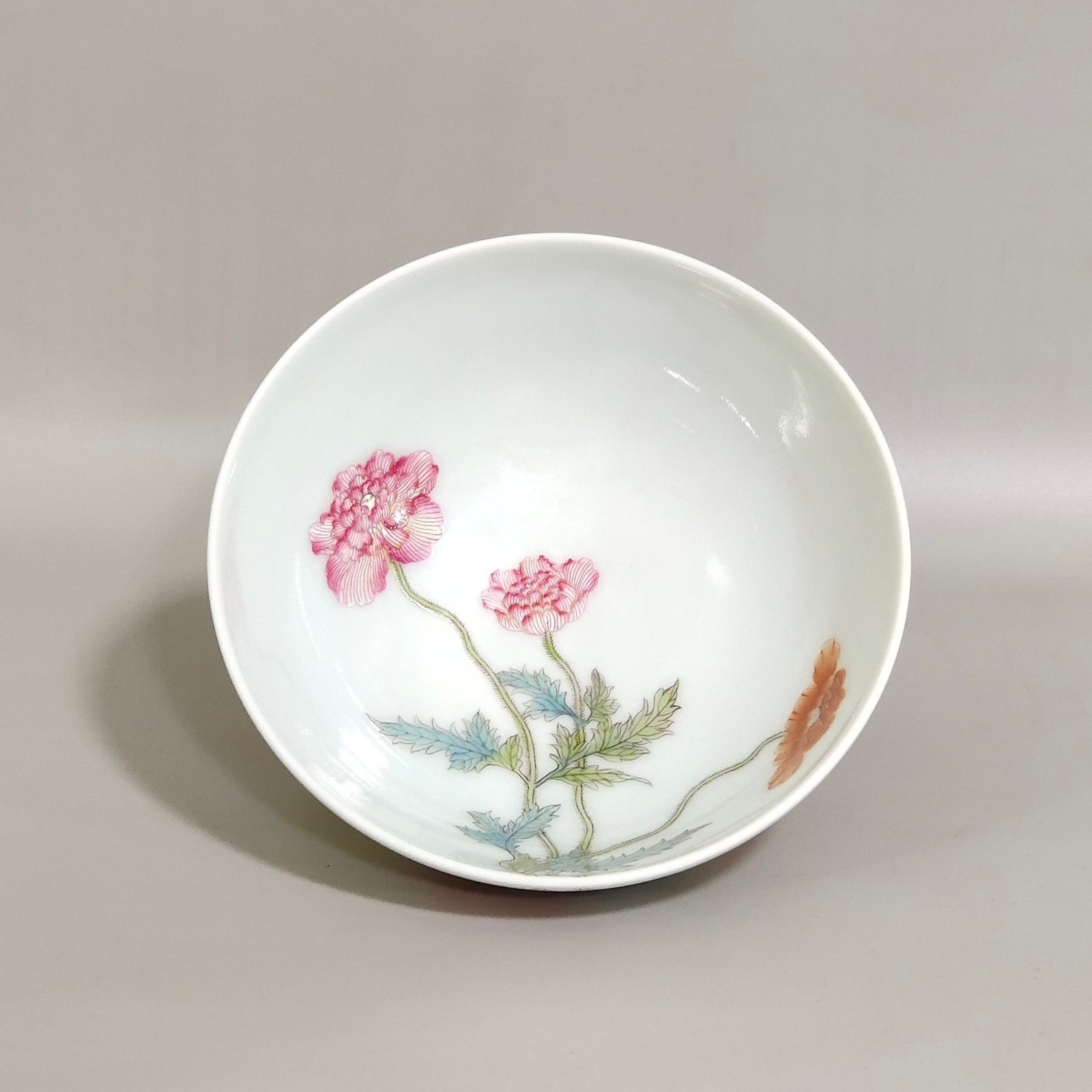 Qing Dynasty Yongzheng poppy tea ball