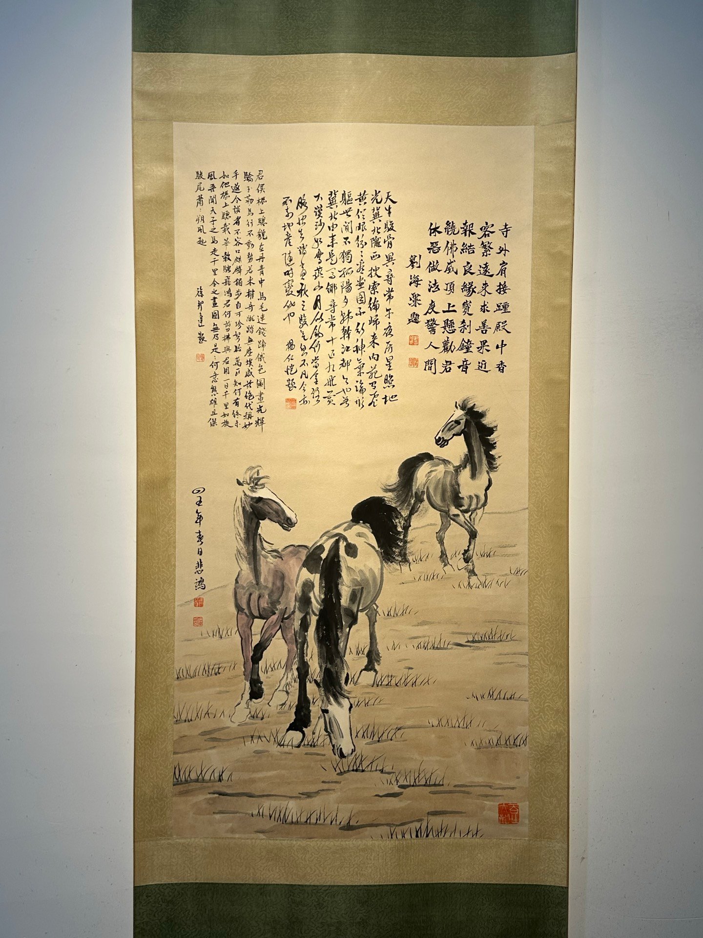 Chinese scroll painting Xu Beihong