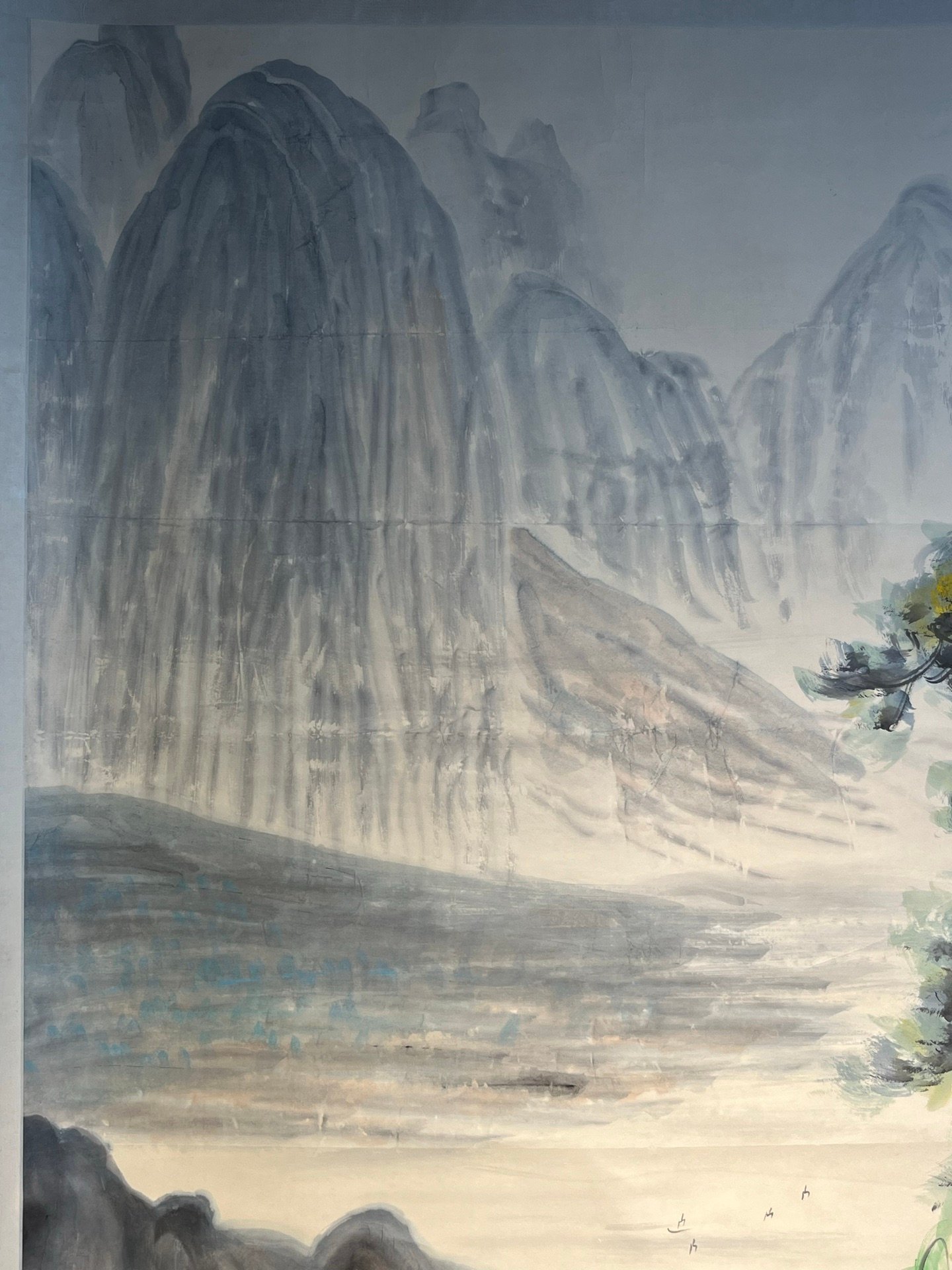 Chinese scroll painting Wu Guanzhong