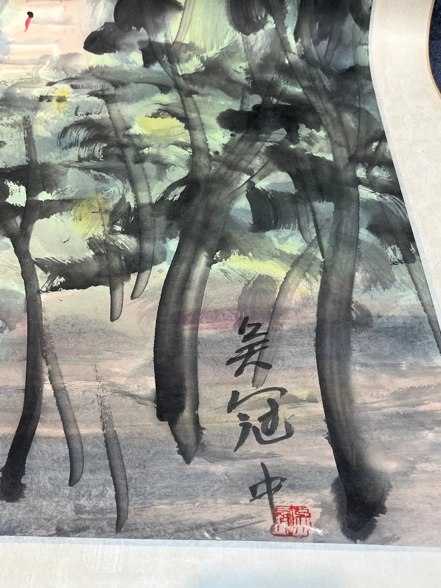 Chinese scroll painting Wu Guanzhong