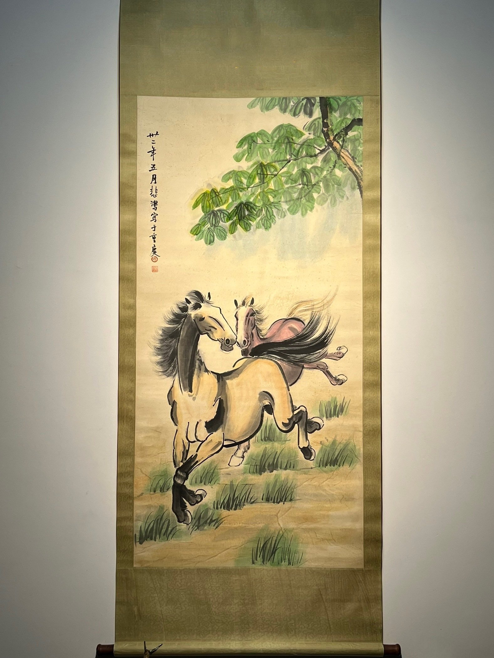 Chinese scroll painting Xu Beihong