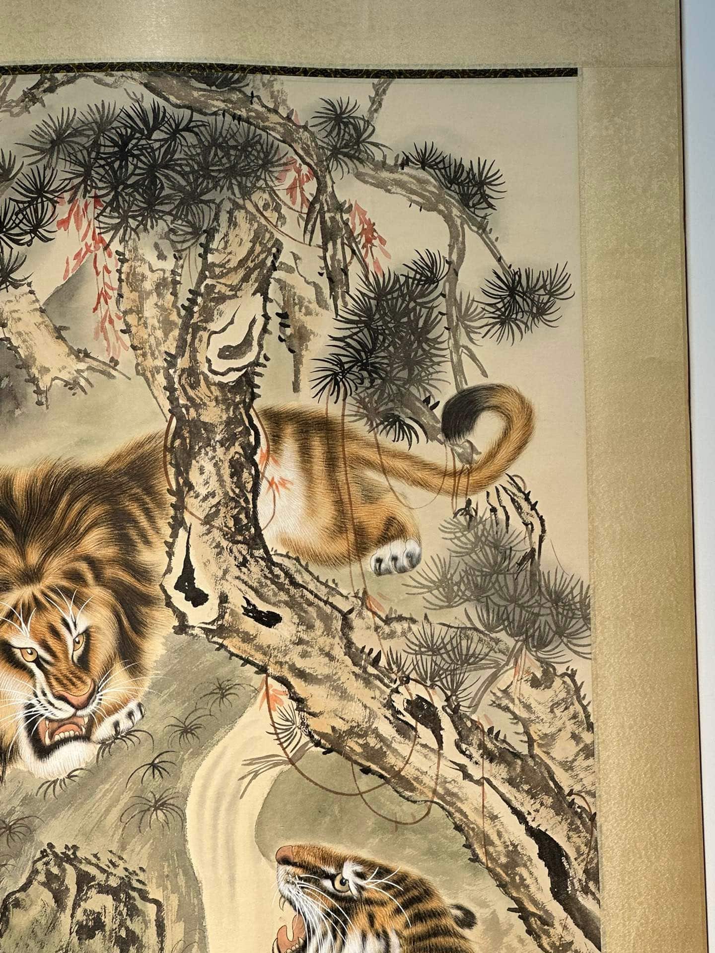 Chinese scroll painting He Xiangning