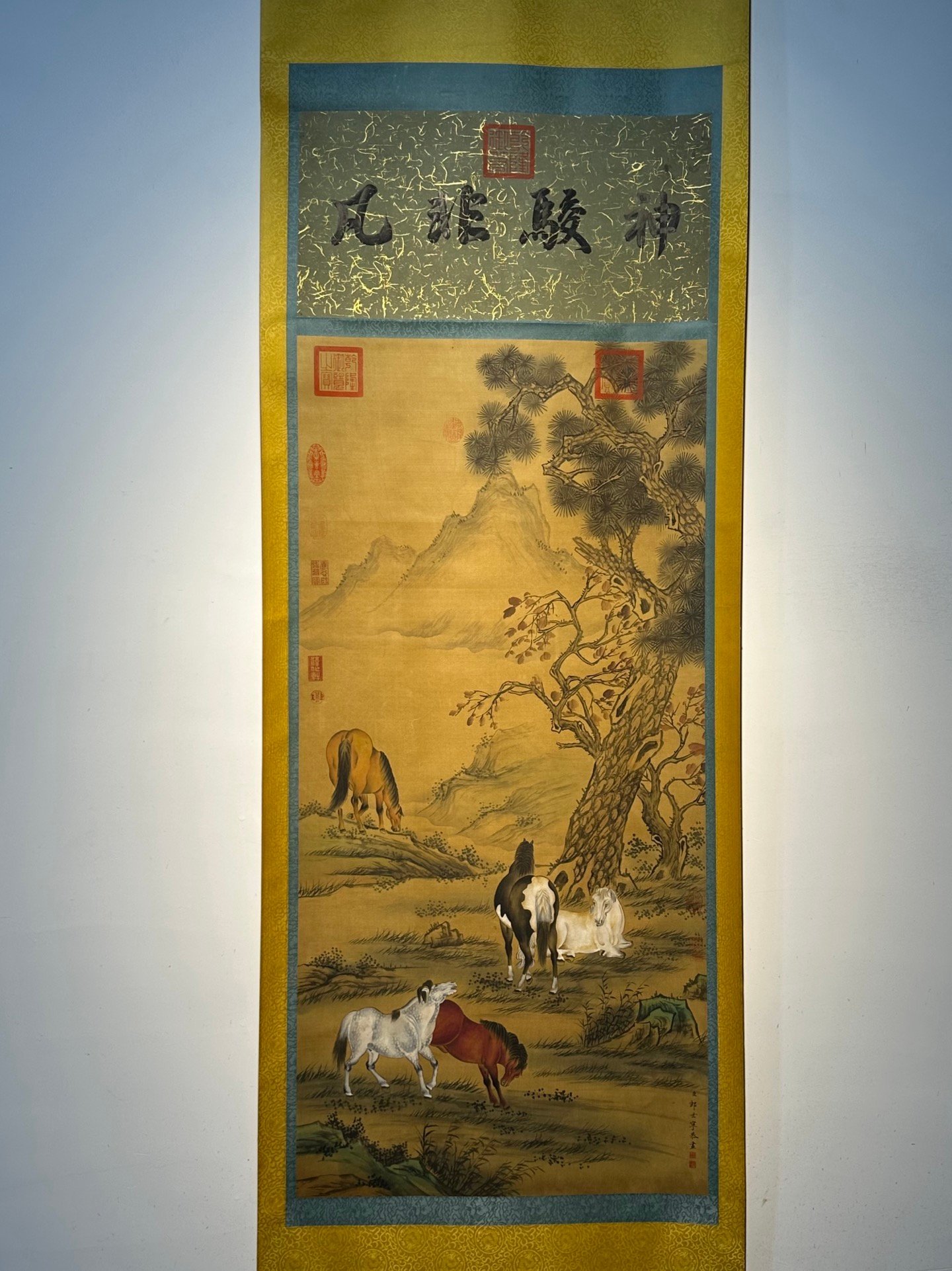 Chinese scroll painting Lang Shining