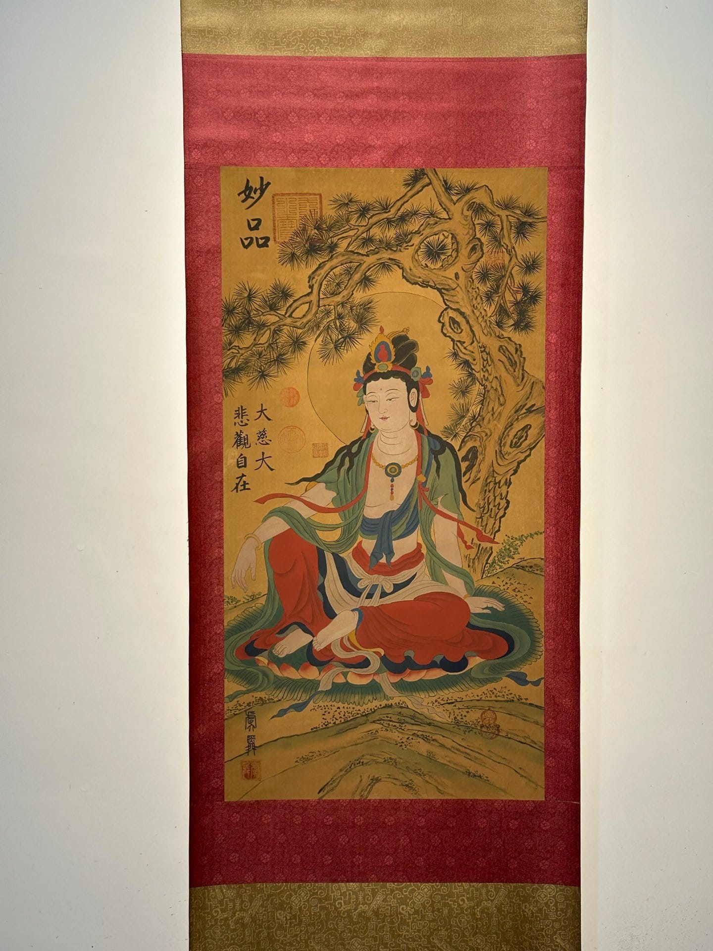 Chinese scroll painting Guanyin