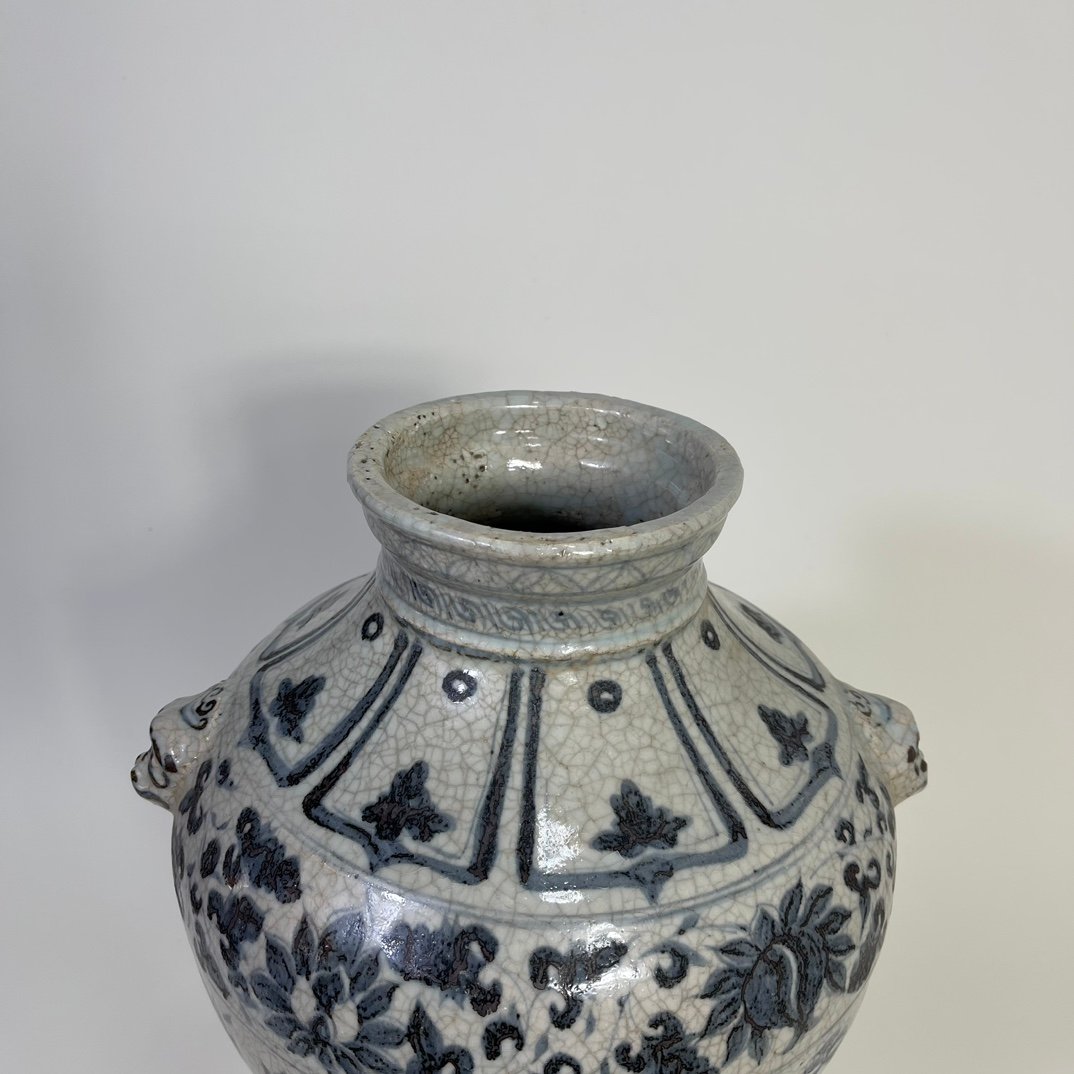 Yuan Dynasty blue and white intertwined peony pattern animal ears disc-mouth vase