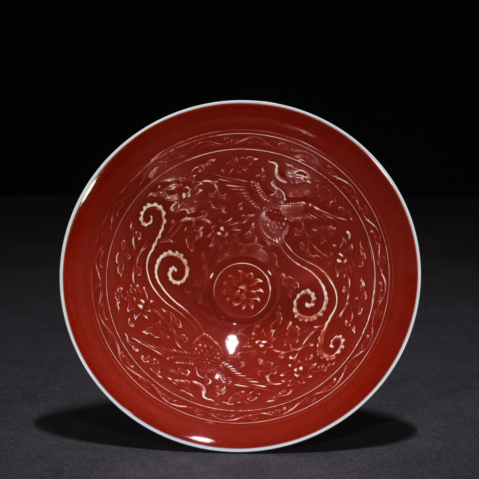 Yuan Dynasty kiln red glaze bamboo hat bowl with engraved phoenix pattern