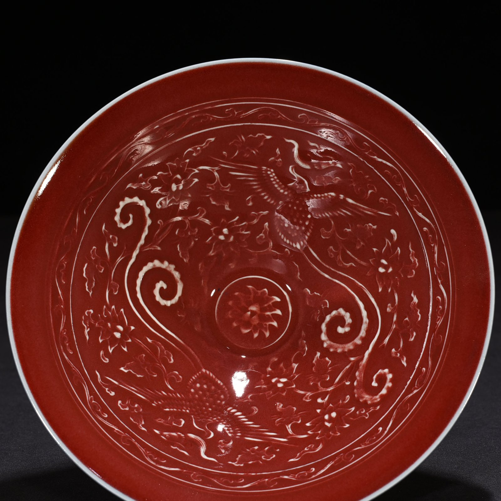 Yuan Dynasty kiln red glaze bamboo hat bowl with engraved phoenix pattern
