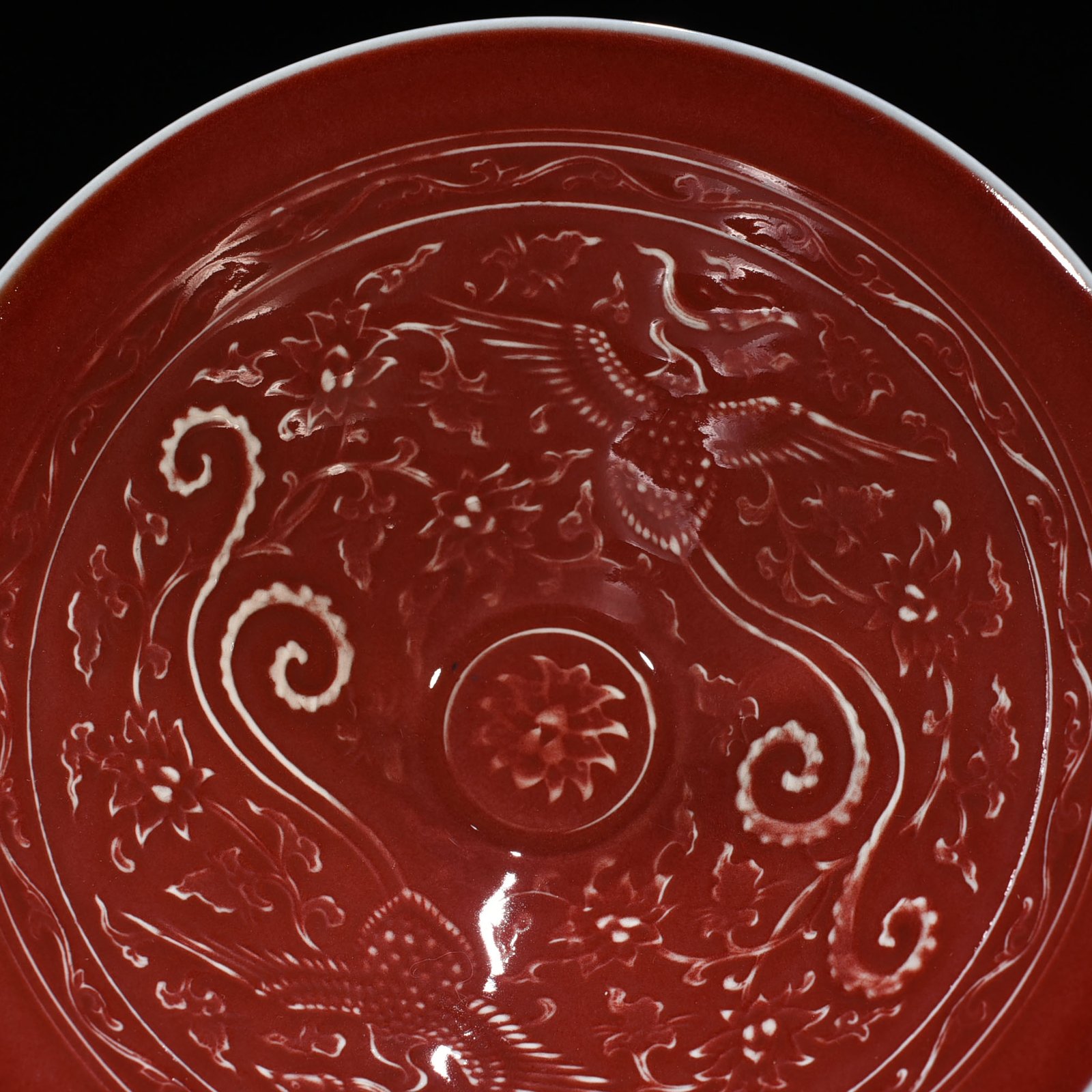 Yuan Dynasty kiln red glaze bamboo hat bowl with engraved phoenix pattern