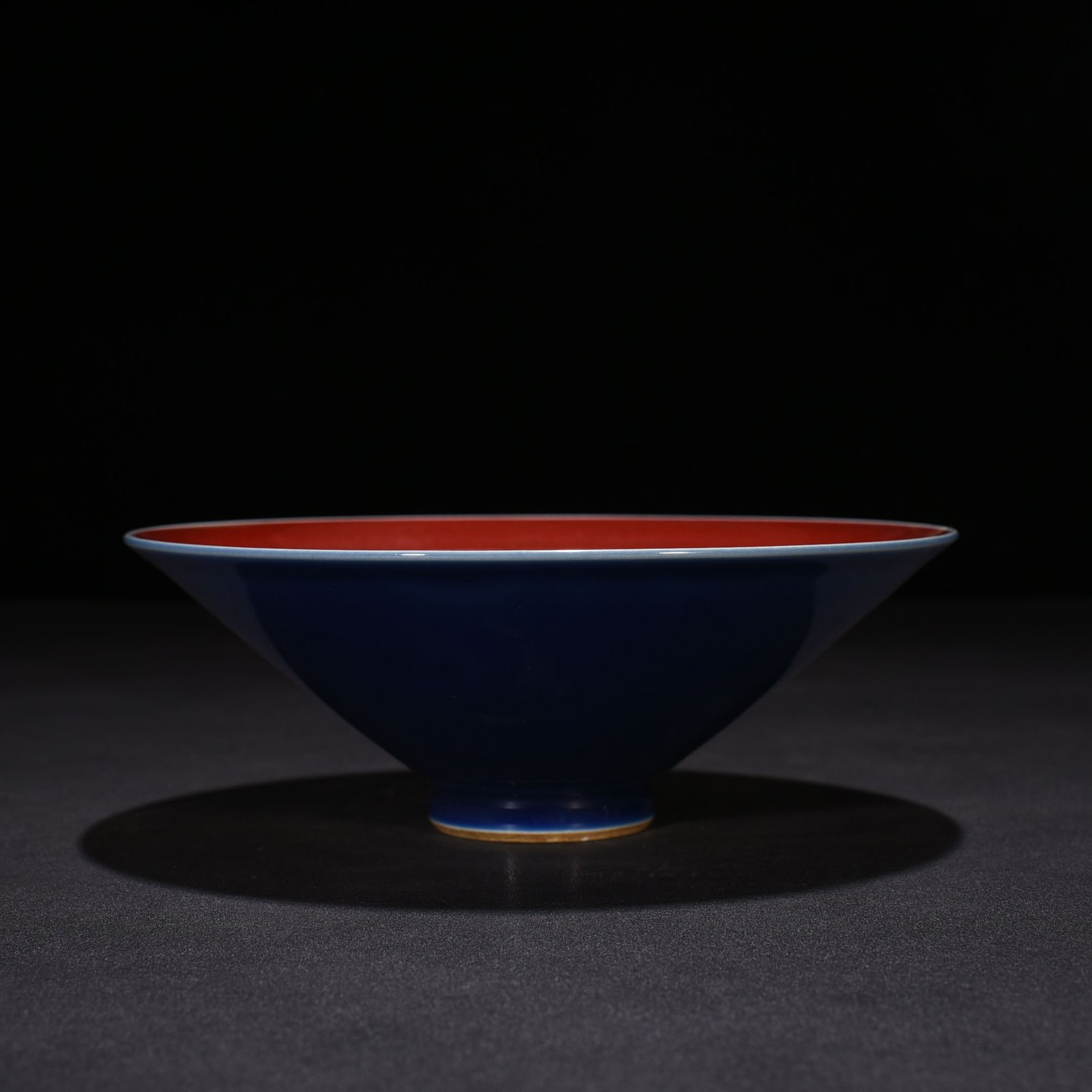 Yuan Dynasty kiln red glaze bamboo hat bowl with engraved phoenix pattern