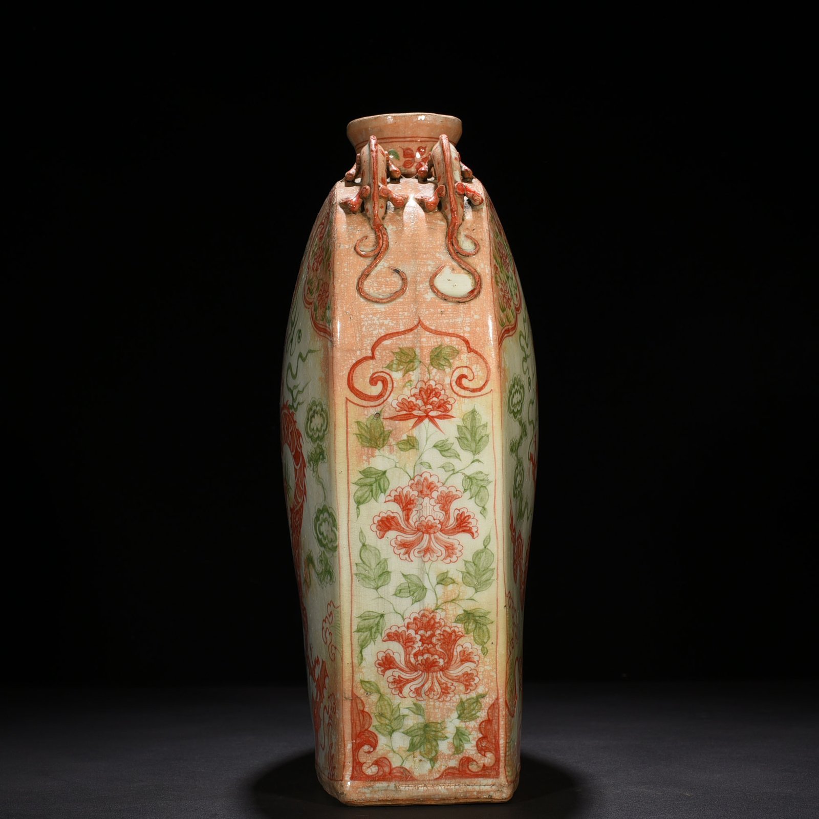 Yuan Dynasty underglaze red and green cloud and dragon pattern four series flat vase