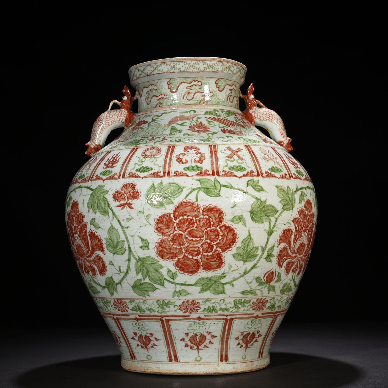 Yuan Dynasty underglaze red and green colored double-eared jar with entangled branches and peony pattern