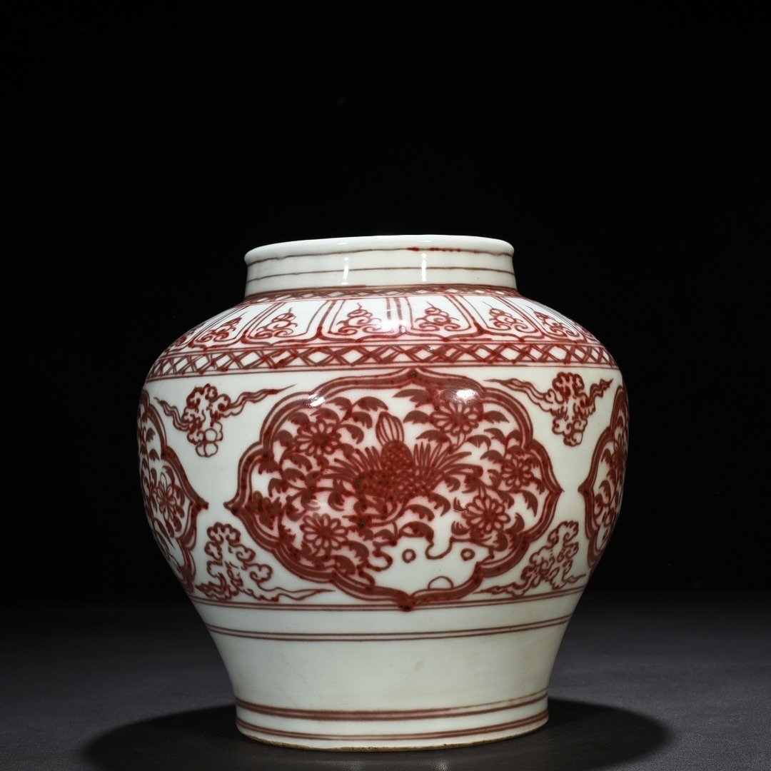 Yuan Dynasty glazed red peacock peony pattern jar