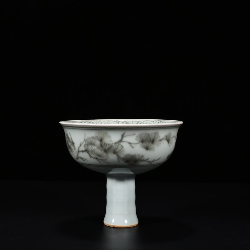 Yuan Dynasty glaze red pine bamboo and plum pattern tall bowl