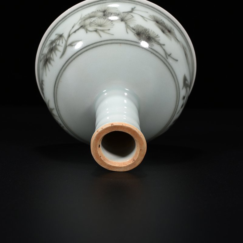 Yuan Dynasty glaze red pine bamboo and plum pattern tall bowl