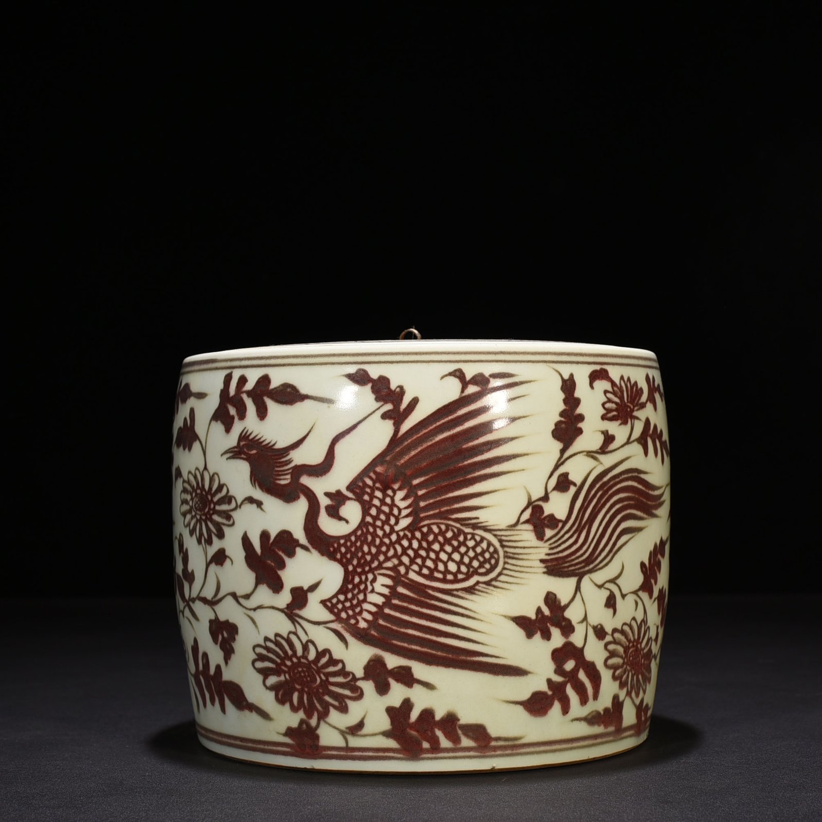 Yuan Dynasty underglaze red jar with twig and phoenix pattern
