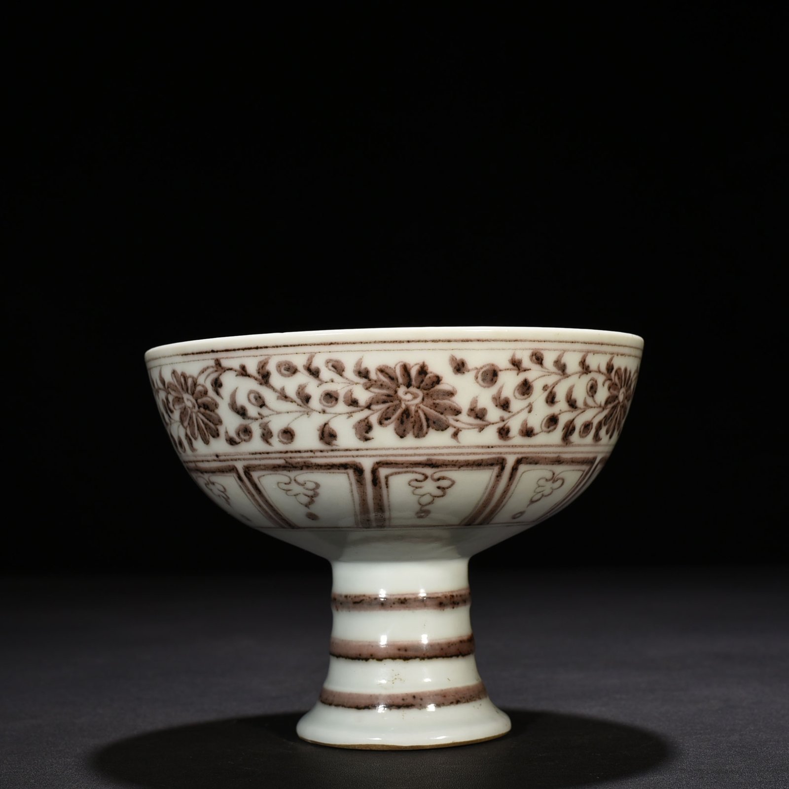 Yuan Dynasty underglaze red tall bowl with branches and lion pattern