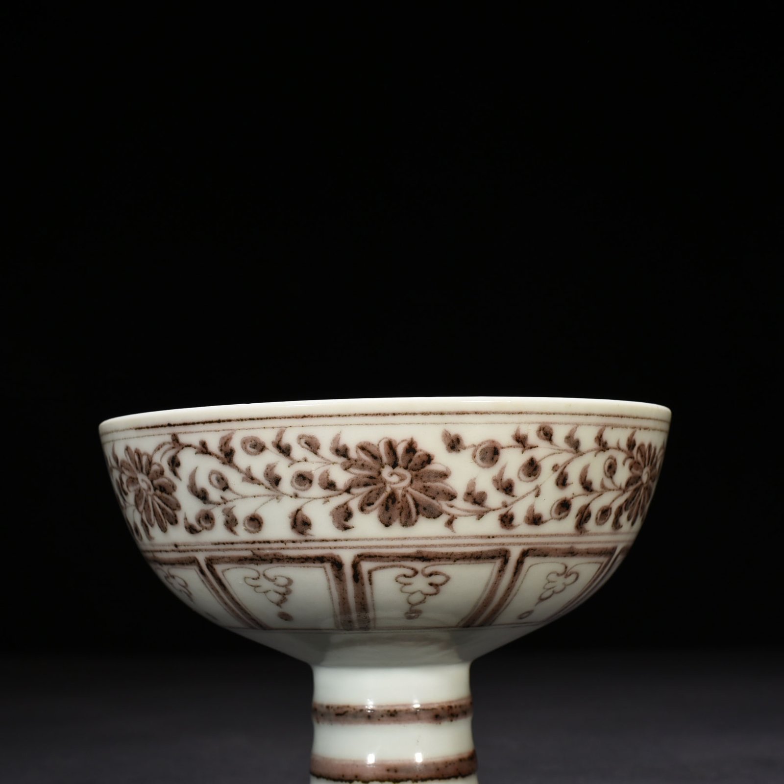 Yuan Dynasty underglaze red tall bowl with branches and lion pattern