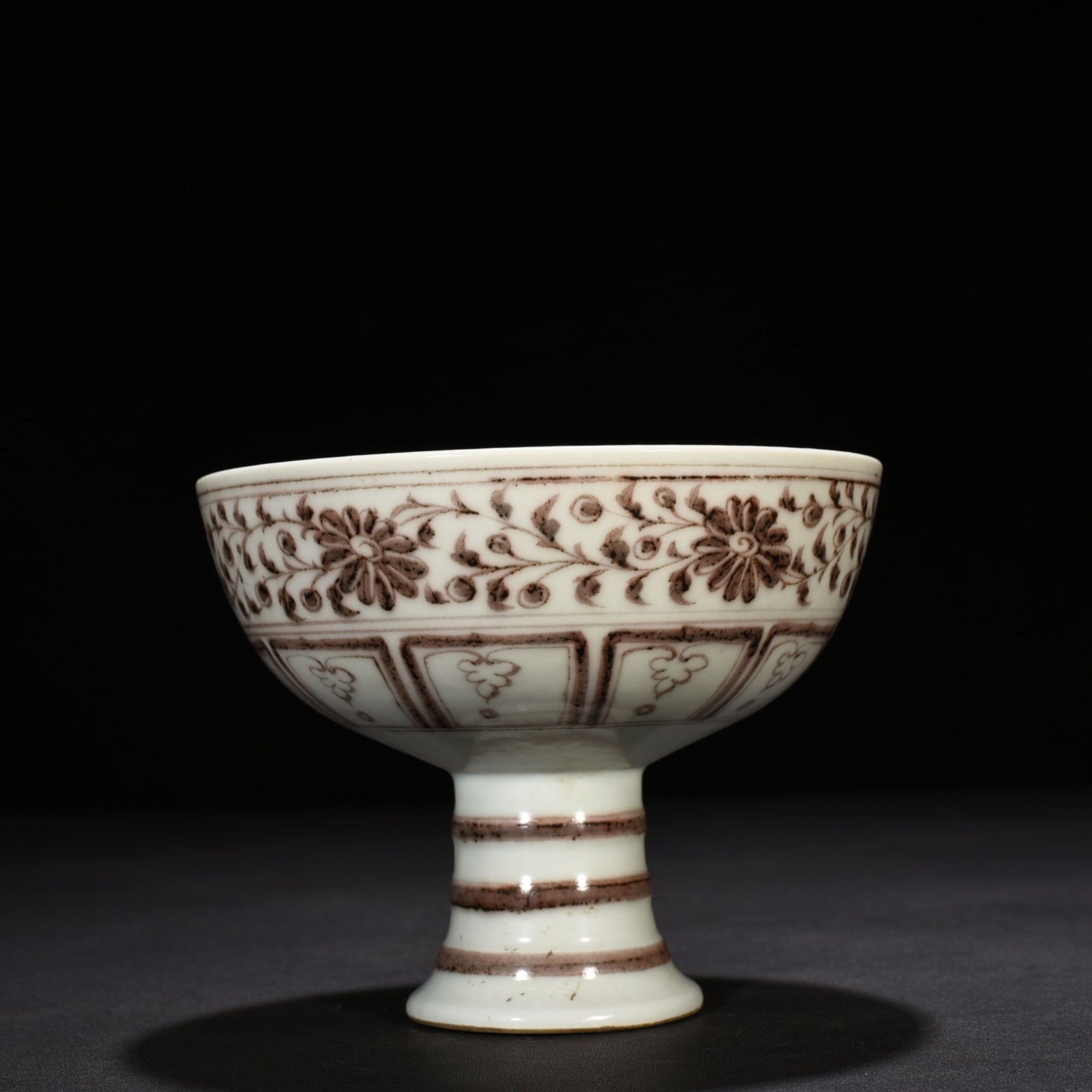 Yuan Dynasty underglaze red tall bowl with branches and lion pattern