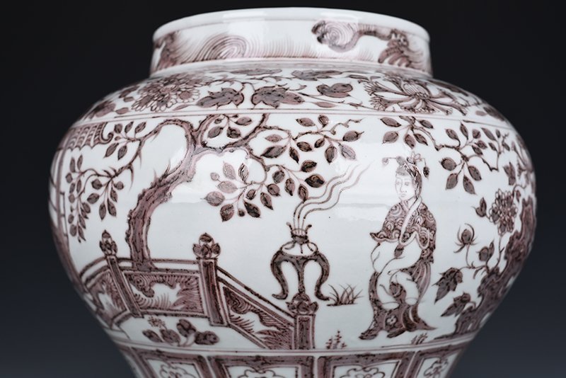 Yuan Dynasty glazed red jar with story patterns from The Romance of the West Chamber