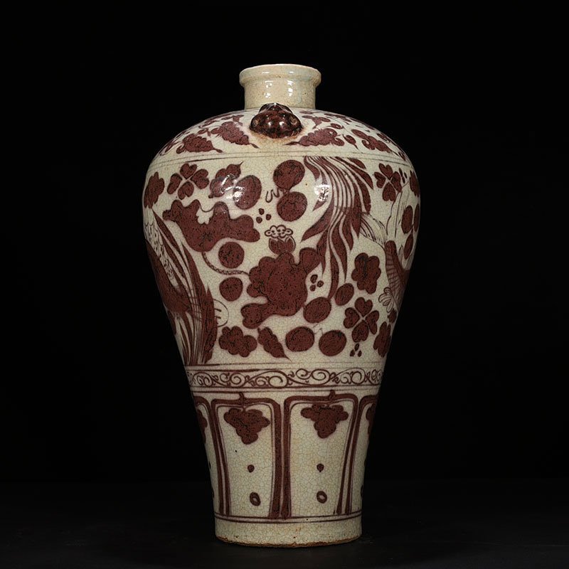 Yuan Dynasty Glaze Plum Vase with Red Fish and Algae Pattern