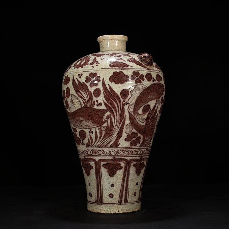 Yuan Dynasty Glaze Plum Vase with Red Fish and Algae Pattern