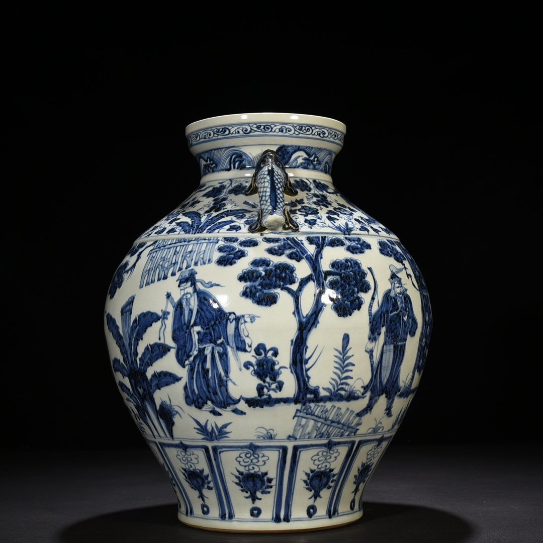 Yuan Dynasty blue and white fish ear jar with story pattern