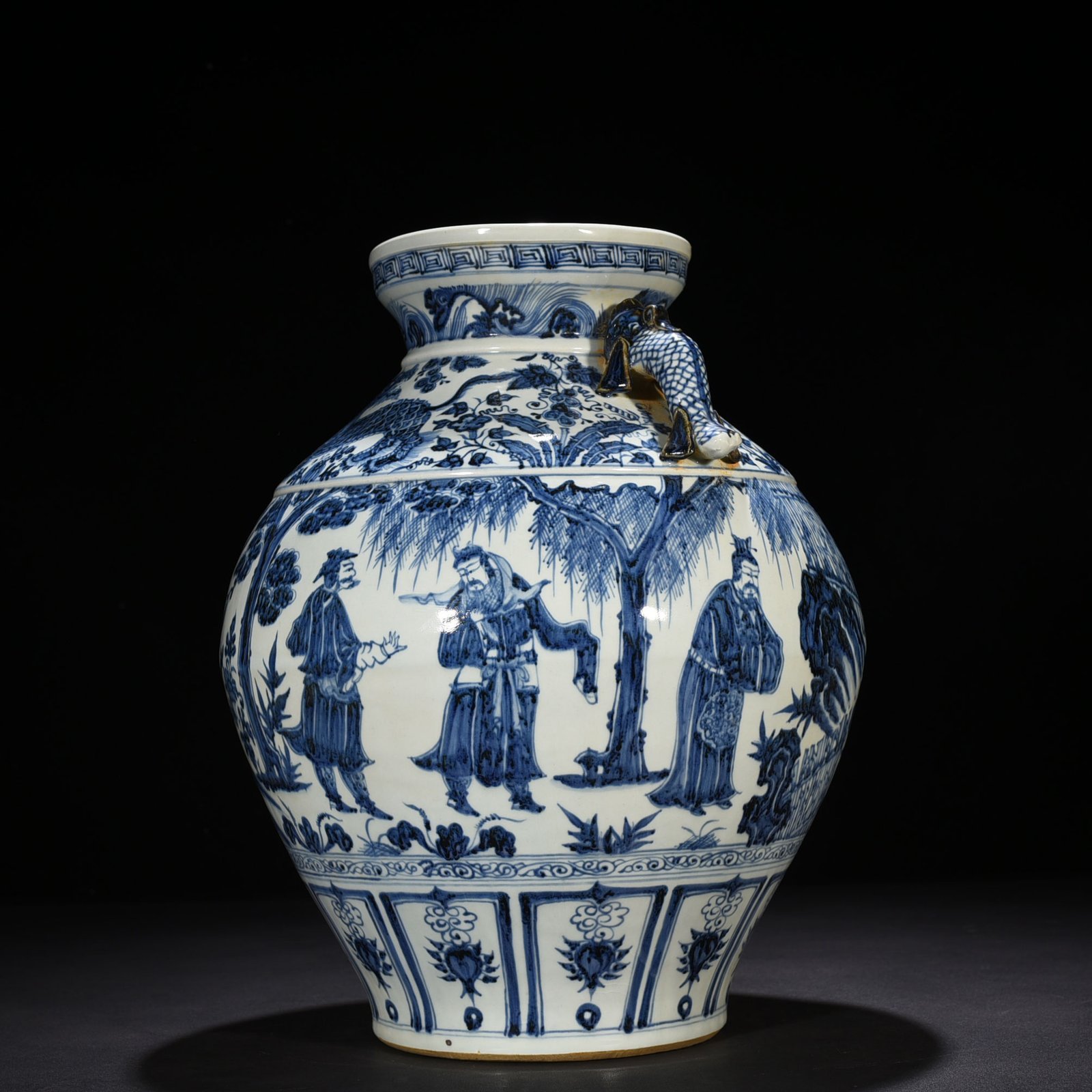 Yuan Dynasty blue and white fish ear jar with story of three visits to thatched cottage