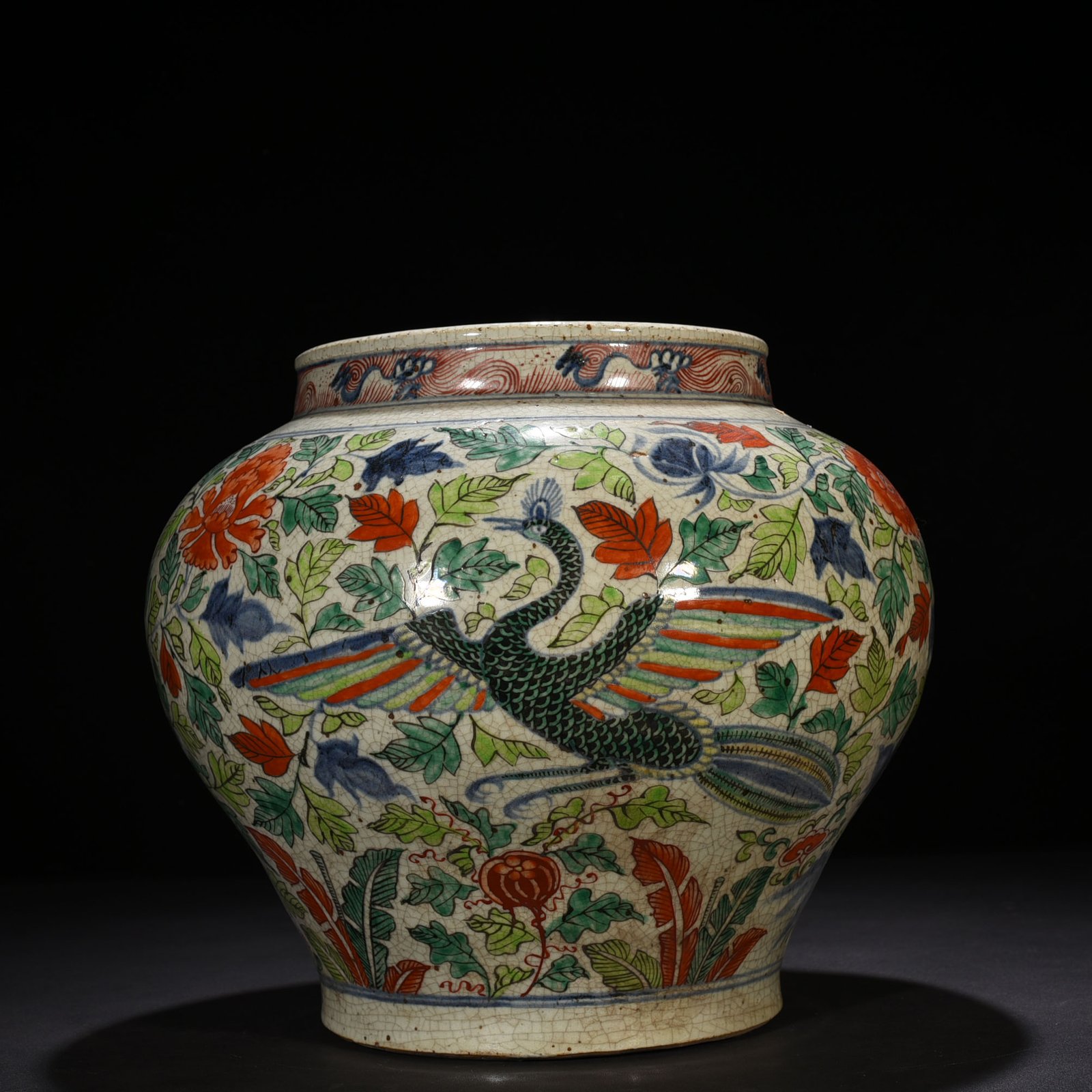 Yuan Dynasty blue and white colorful peacock and peony pattern jar