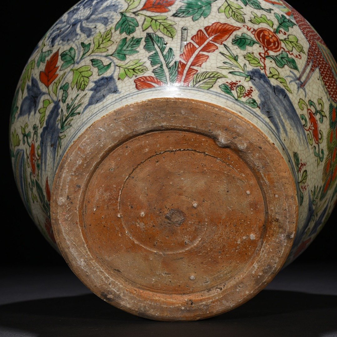 Yuan Dynasty blue and white colorful peacock and peony pattern jar