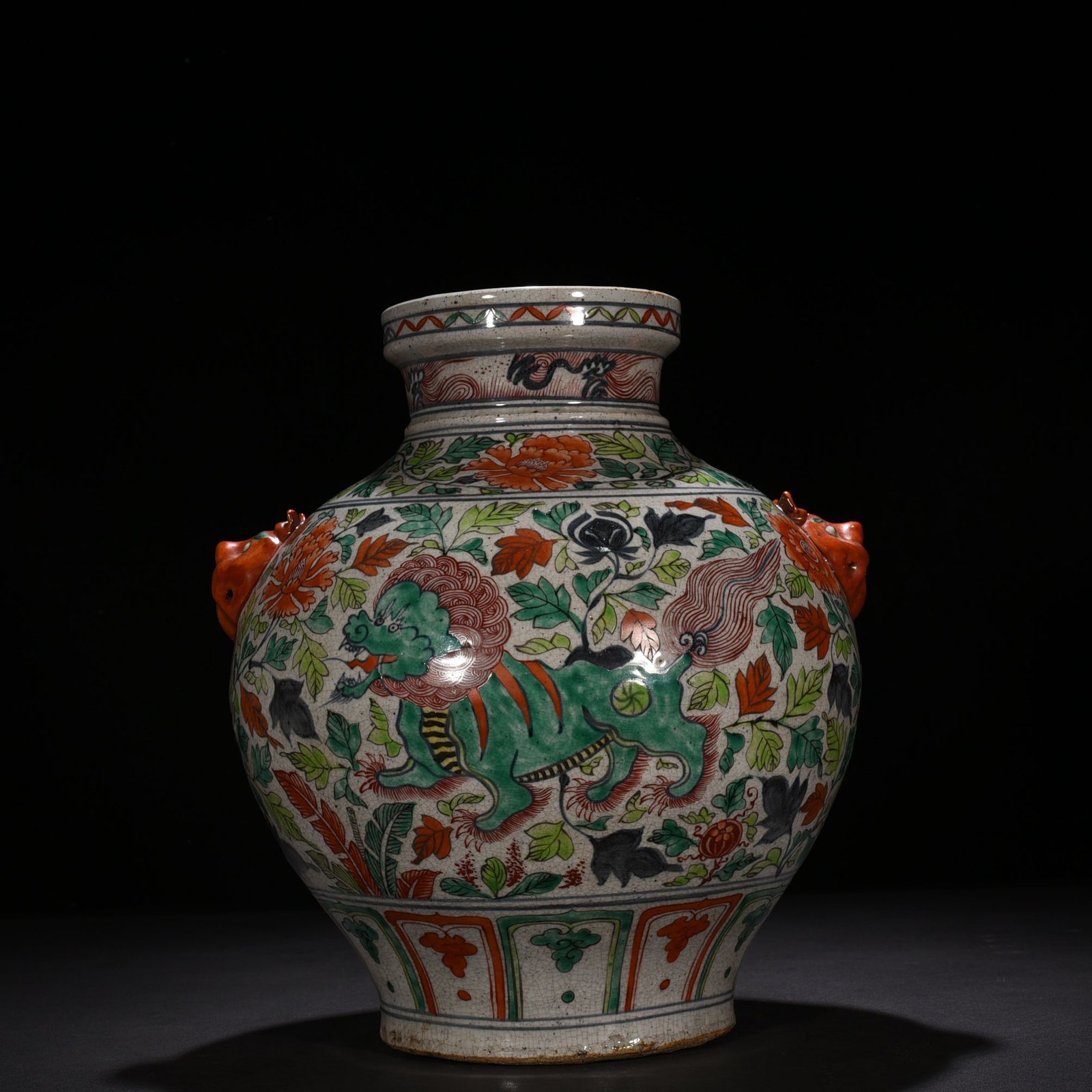Yuan Dynasty blue and white multicolored animal ear jar with entwined branches and lion pattern