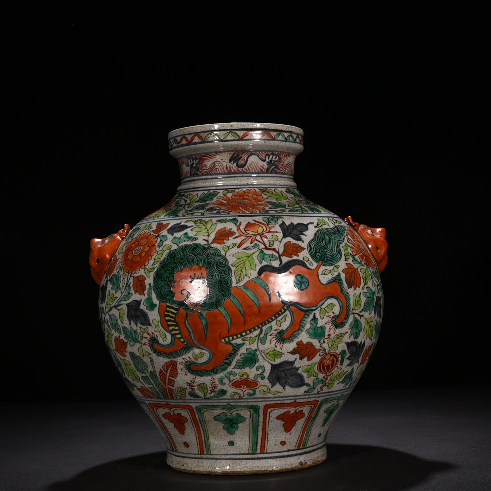 Yuan Dynasty blue and white multicolored animal ear jar with entwined branches and lion pattern