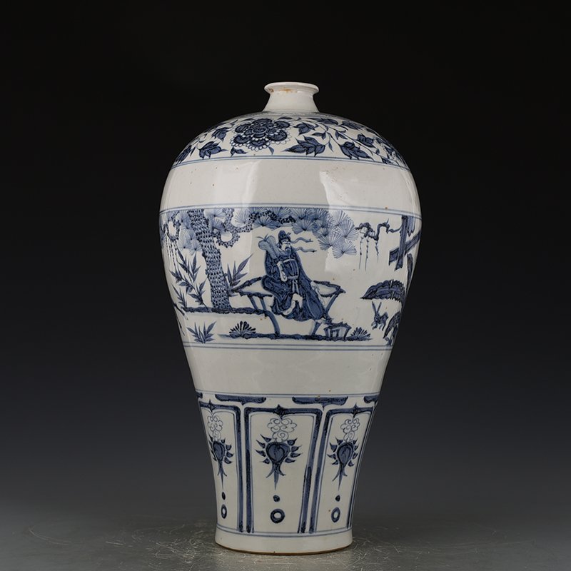 Yuan Dynasty blue and white character story plum vase