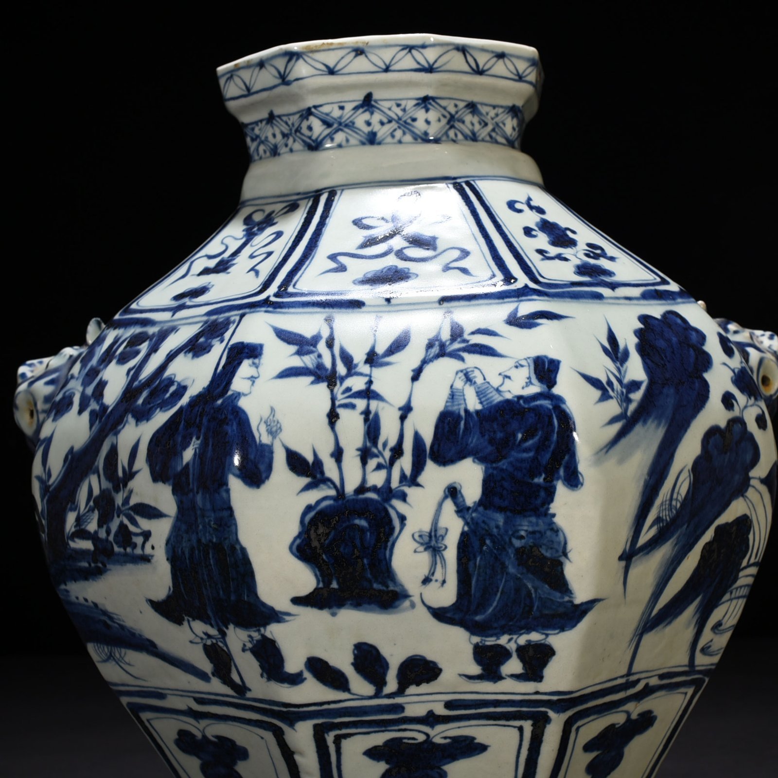 Yuan Dynasty blue and white character story pattern octagonal animal ear jar