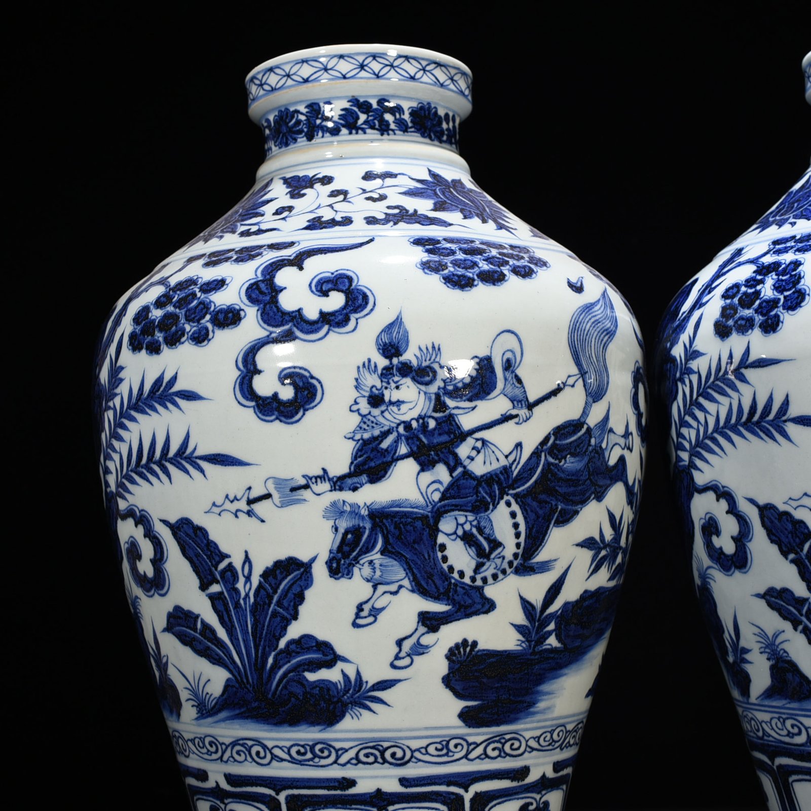 Yuan Dynasty blue and white Tang Taizong riding alone savior character story vase