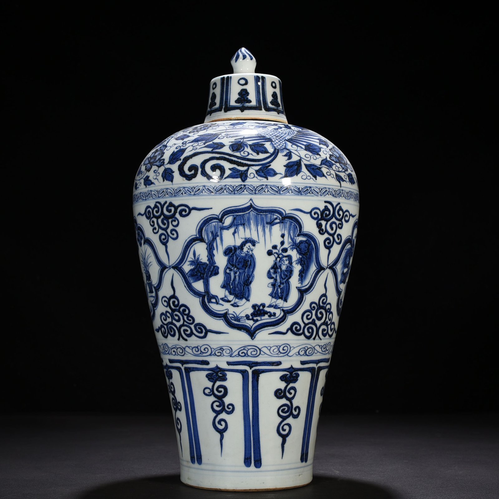 Yuan Dynasty blue and white plum vase with four lovers pattern