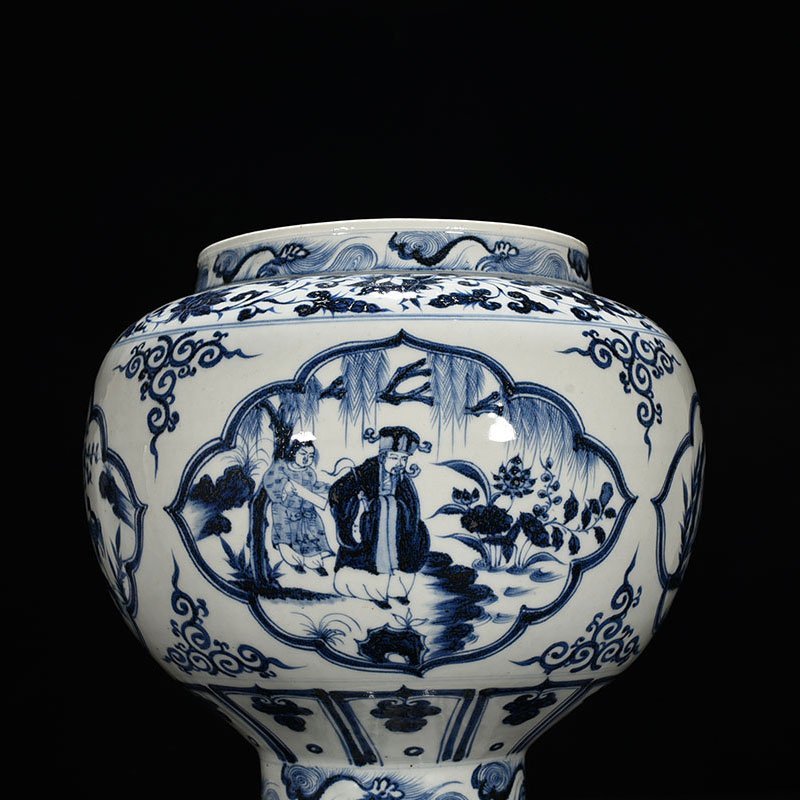 Yuan Dynasty blue and white tall jar with four lovers pattern