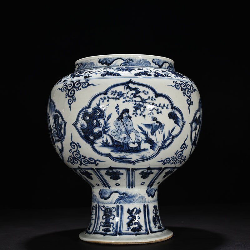 Yuan Dynasty blue and white tall jar with four lovers pattern