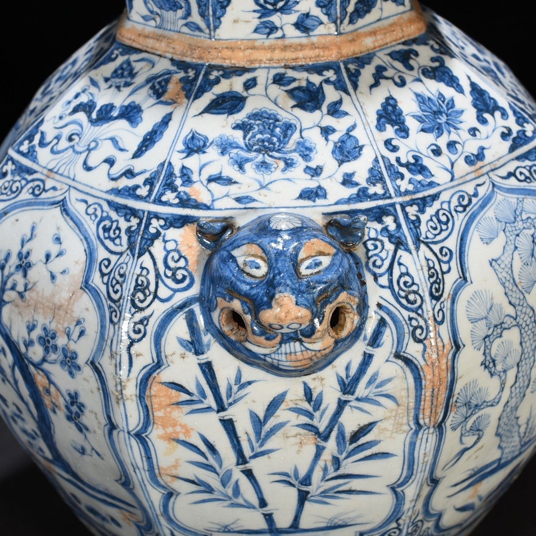 Yuan Dynasty blue and white pine bamboo plum and lotus pond mandarin duck pattern animal ear octagonal jar
