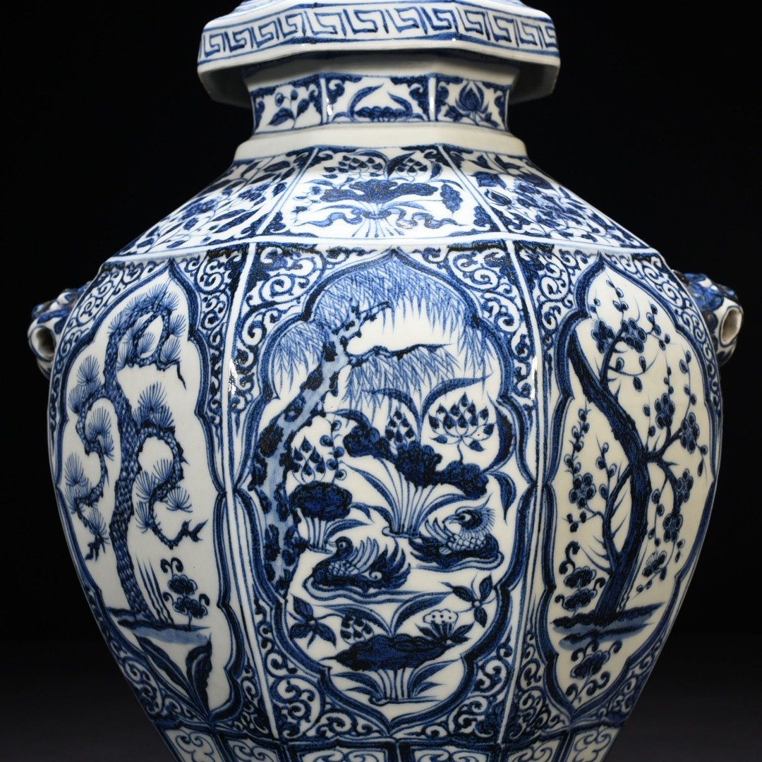 Yuan Dynasty Lotus Pond Mandarin Duck Pine Bamboo and Plum Pattern Octagonal Animal Ear Cover Jar