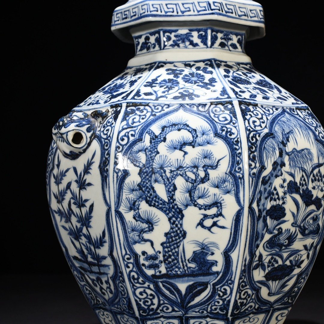 Yuan Dynasty Lotus Pond Mandarin Duck Pine Bamboo and Plum Pattern Octagonal Animal Ear Cover Jar