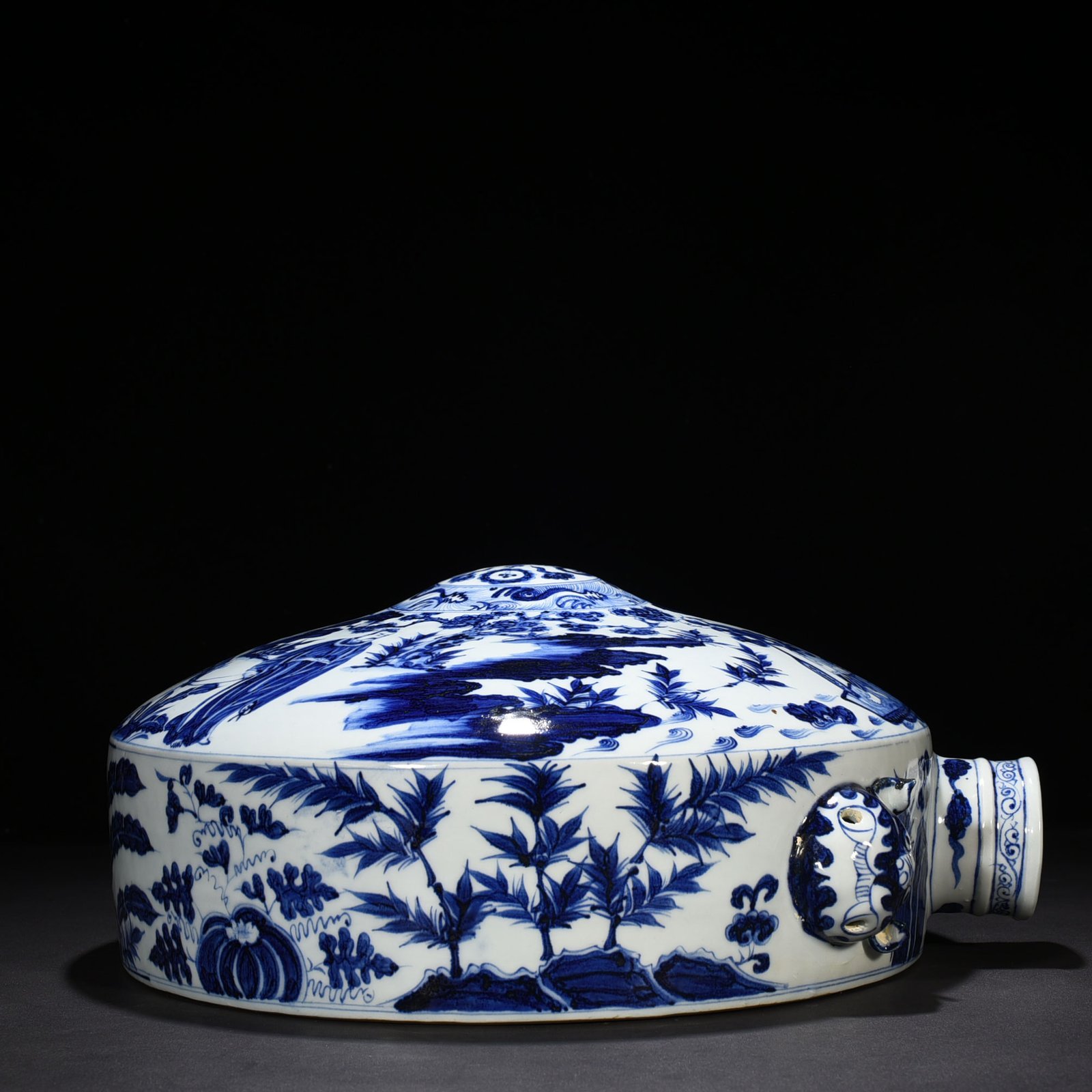 Yuan blue and white lying on the wall with figure pattern sleeping wall pot
